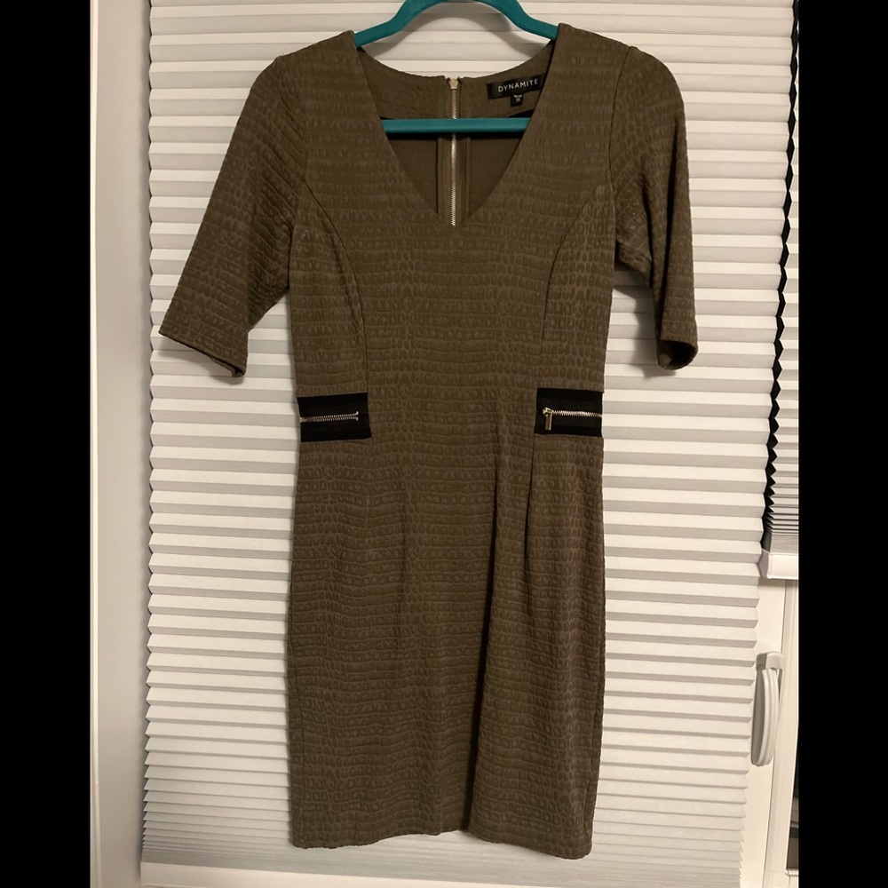 Army green dynamite dress XS